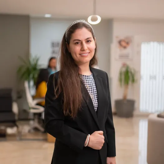 Elham-Bazireh-Profile